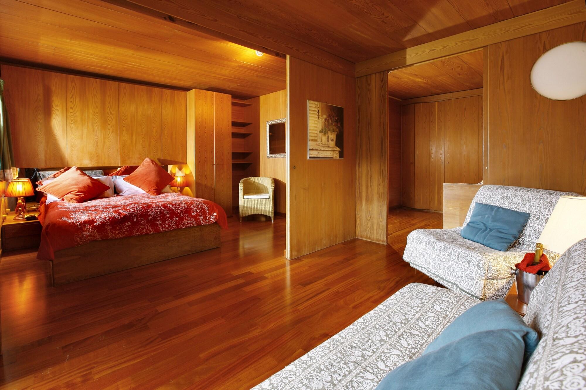 Hotel Mirage 4*